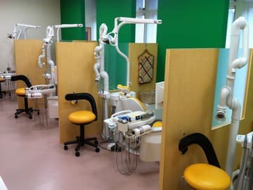 医療法人社団 正直会 しいな歯科