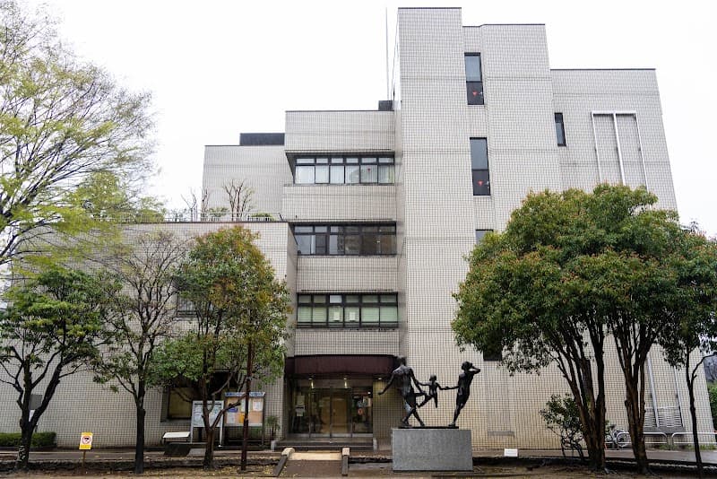 八南歯科医師会 休日応急障害者歯科多摩市診療所