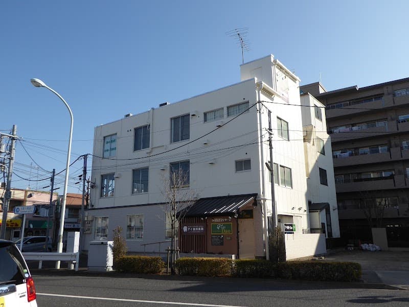 医療法人社団HBTアイ歯科医院