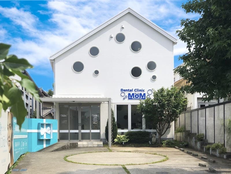 MOM Dental Clinic
