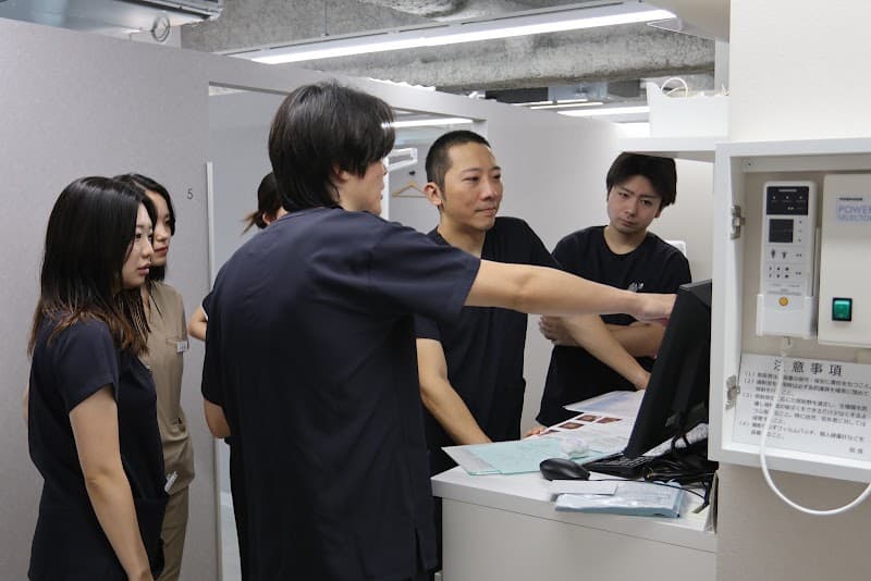 医療法人社団精密審美会横浜駅前しらゆり歯科