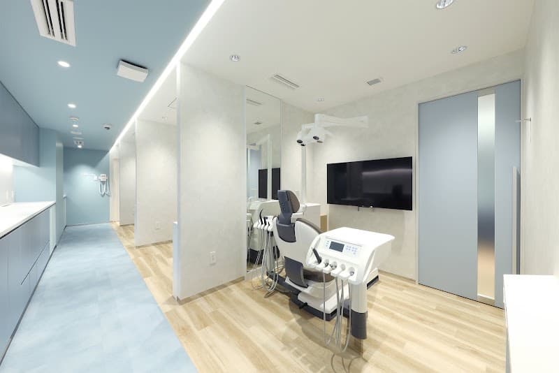 CLARAS DENTAL 本山