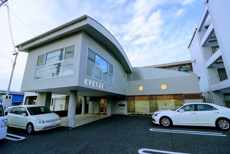 堀井歯科医院