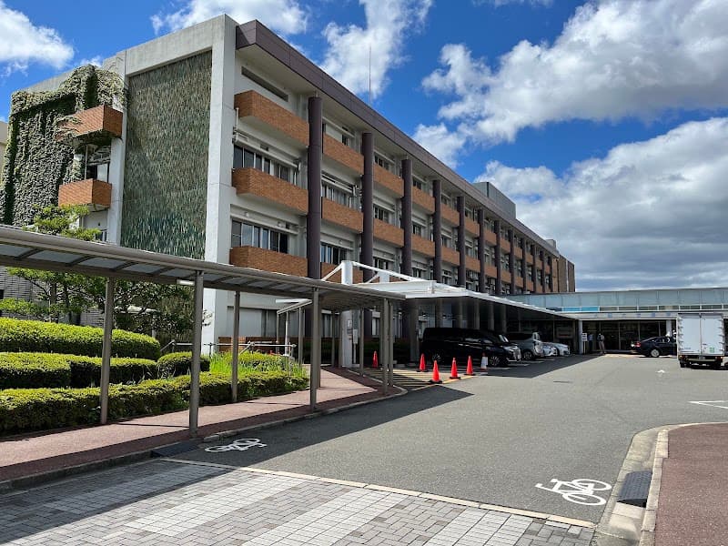 大阪大学歯学部附属病院