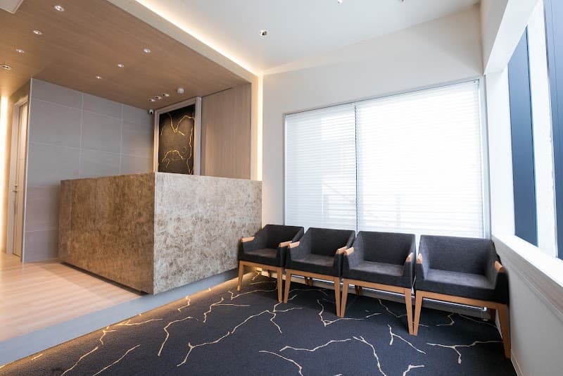 HALO DENTAL CLINIC