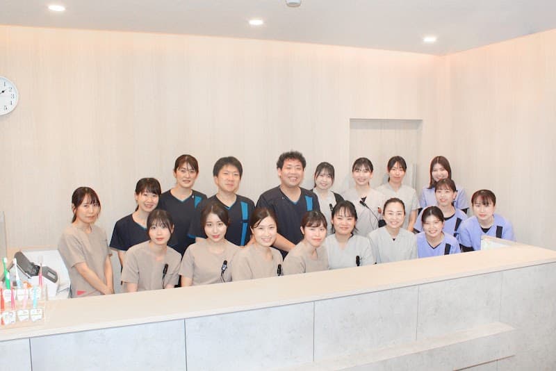 医療法人真摯会 高槻クローバー歯科・矯正歯科