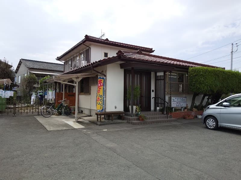 岩山歯科医院