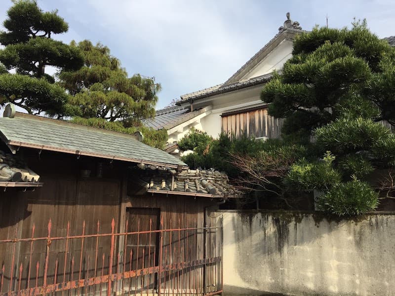 とりごえ歯科医院