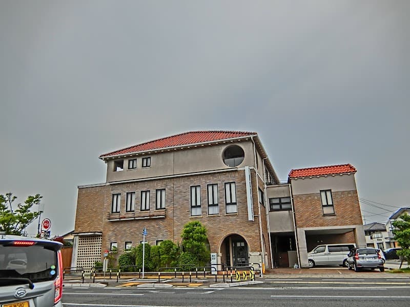 服部歯科医院