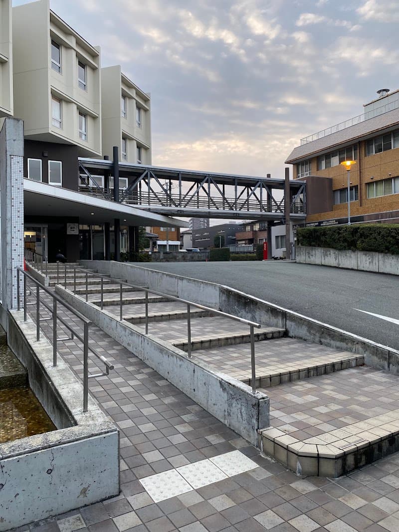 くわみず病院